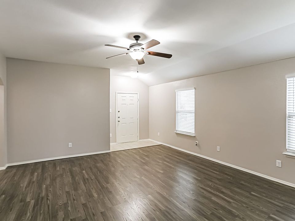 501 Hawthorn Dr, Nevada, TX 75173 Zillow