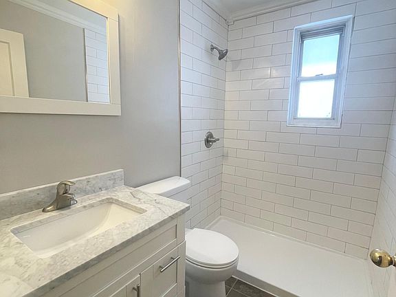 5th image of 3815 10th Avenue Pl