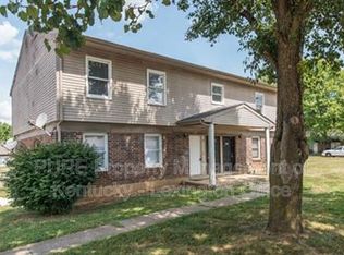 243 Landings Dr, Frankfort, KY 40601