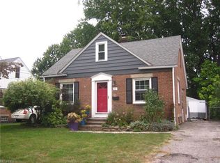 215 Waverly St, Berea, OH 44017