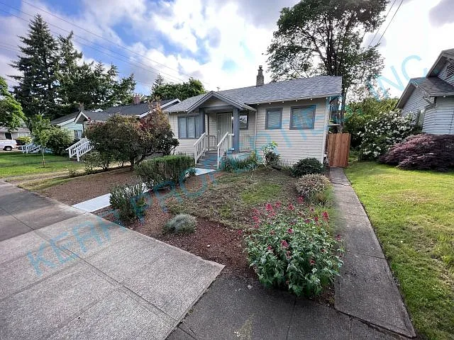 Charming 2-Bed Home in Portland's Heart with Cozy 768 Sq Ft Layout! — Photo 1