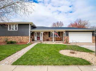 545 Taylor St, Morton, IL