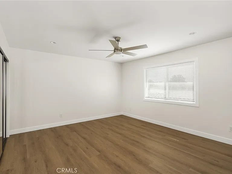 4032 Howard Ave — Photo 15