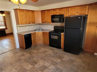 819 Saint Joseph St, Lancaster, PA 17603