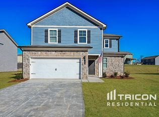 158 Fresh Laurel Ln, Locust Grove, GA 30248