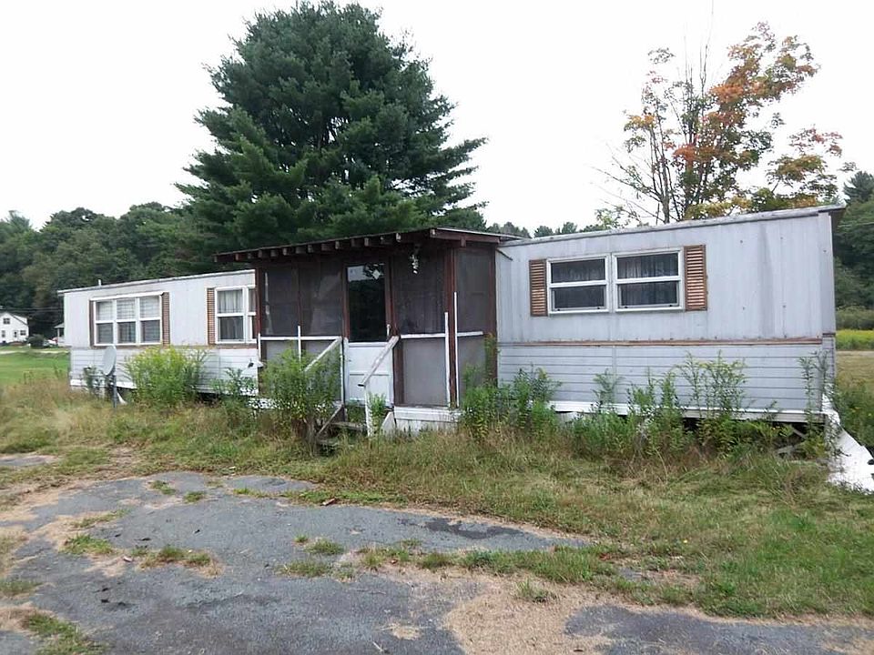 2nd image of 411 Hasbrouck Rd