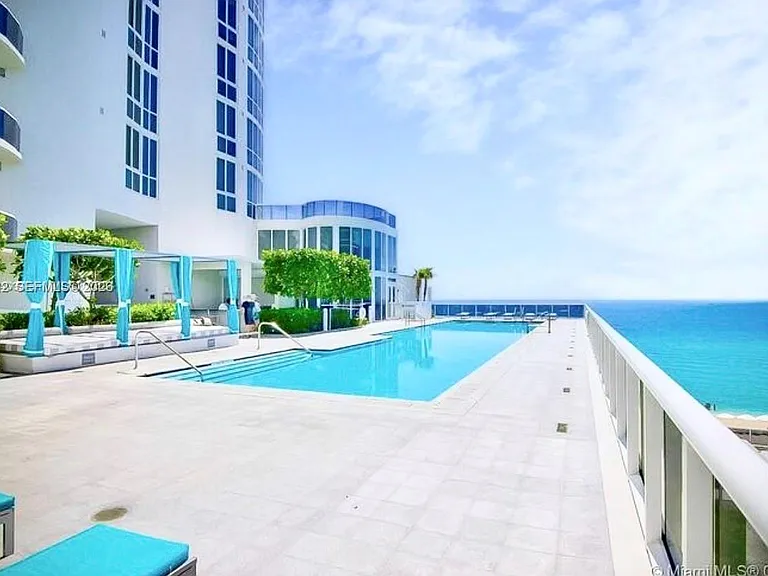 16001 Collins Ave #2102 — Photo 24