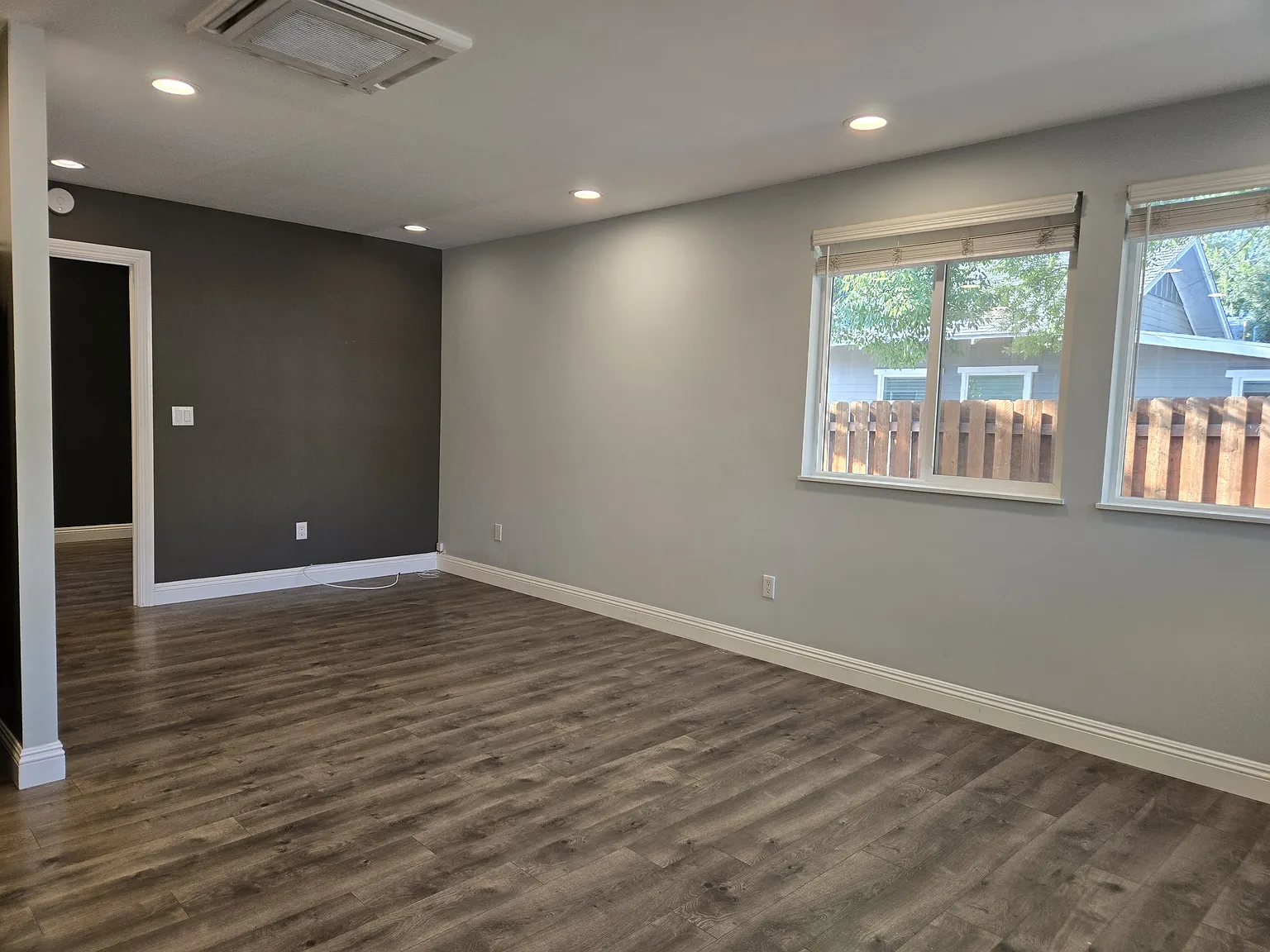 1 bed, 650 sqft, $2,350 — Photo 4