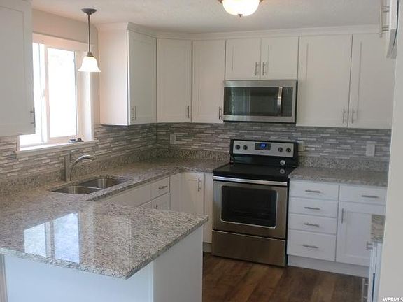 5th image of 10541 S Amaryllis St