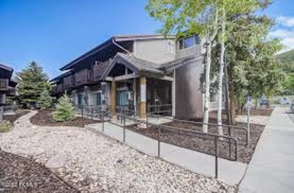 Building Photo - 2255 Sidewinder Dr #629