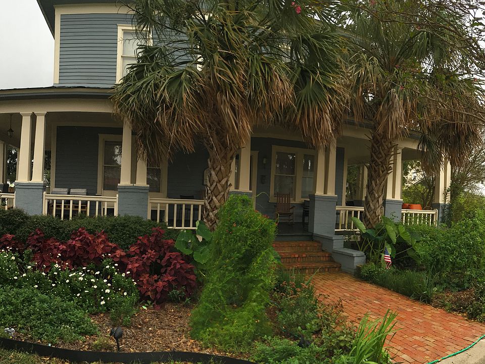 1st image of 909 Evans St.