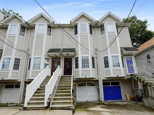 18 Layton Ave, Staten Island, NY 10301
