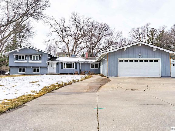 5th image of 702 S 91st Ave