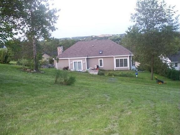 5th image of 212 Serenity Ct