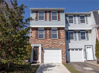 1126 Timber Trl, Imperial, PA 15126