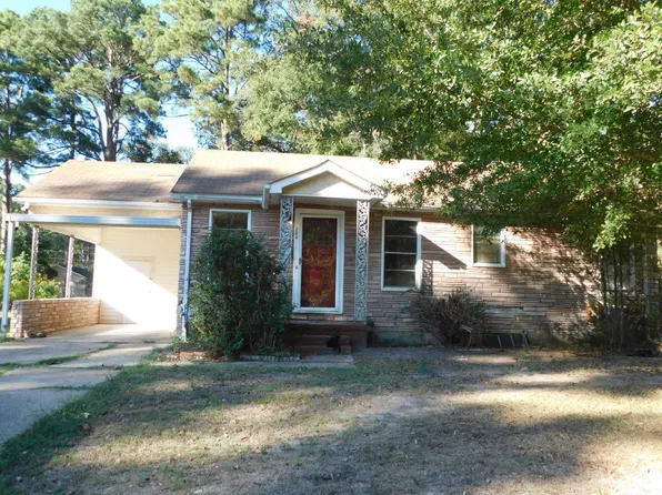 204 Elmwood St, Springhill, LA 71075