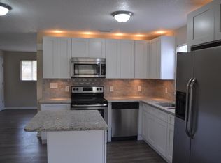 848 Amberjack Ln, Atlantic Beach, FL 32233