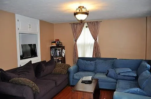 103 South Rd #103 — Photo 4