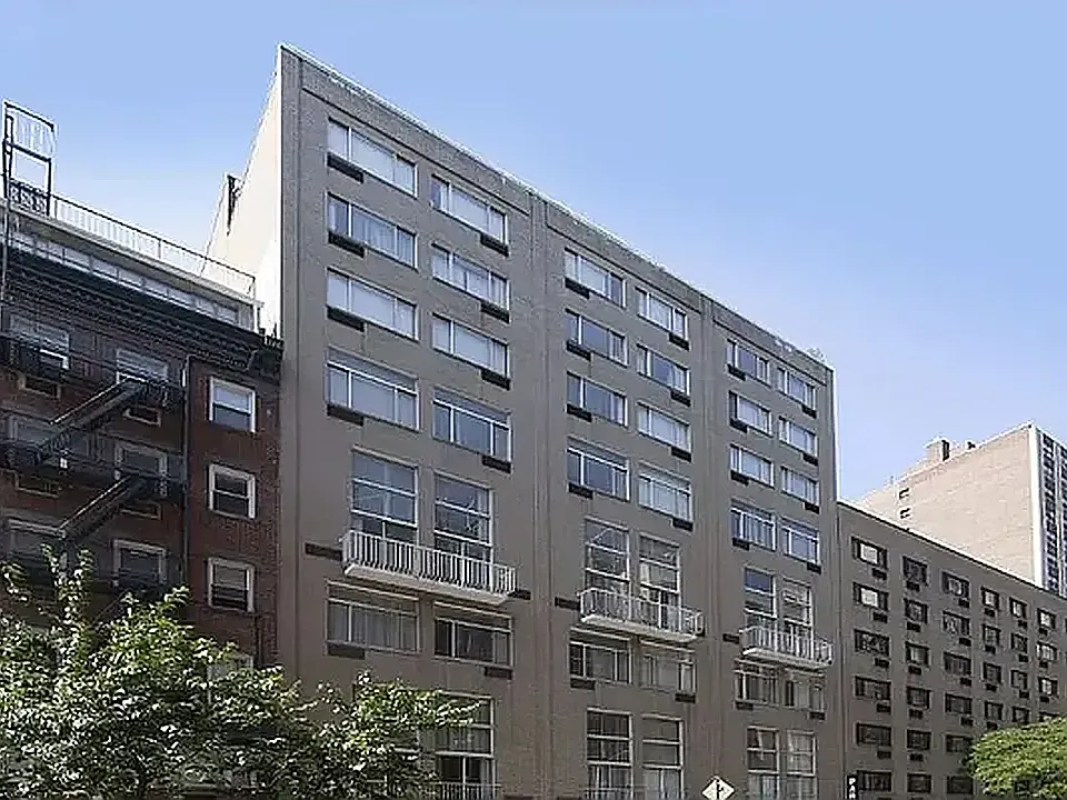 Building Photo 4