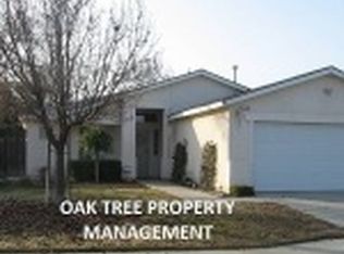 2240 Hanson Ave, Clovis, CA 93611