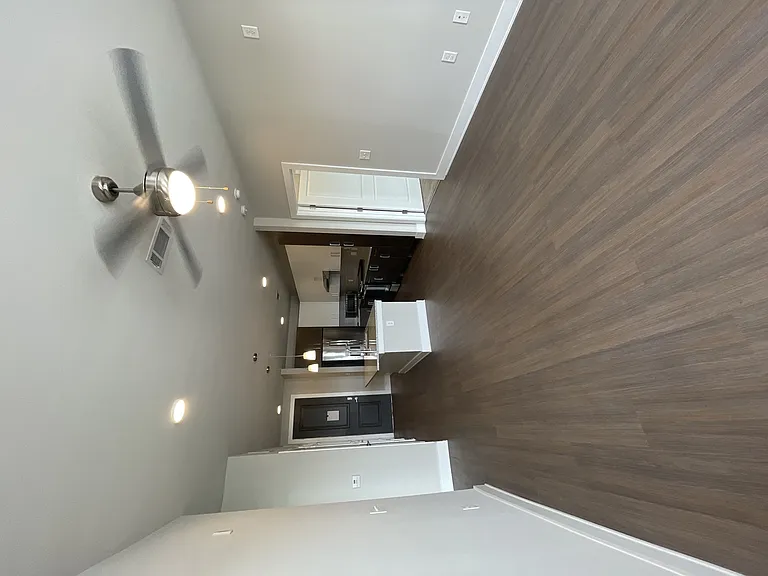 915 Glenwood Apartments on the Beltline — Photo 145
