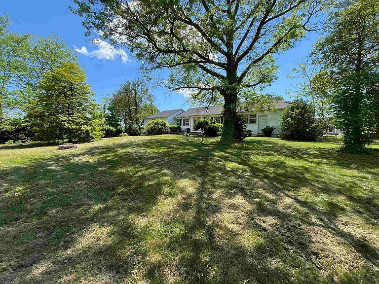 226 Orchard Ln — Photo 36