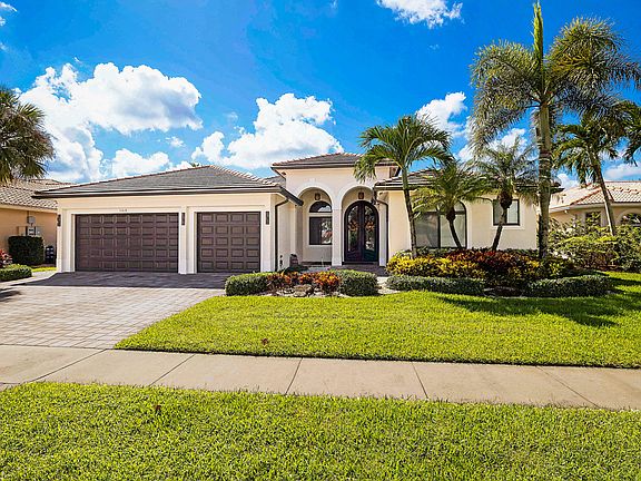 2nd image of 11618 MANATEE BAY Lane