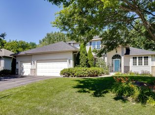 4458 Pondview Trl SE, Prior Lake, MN 55372