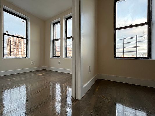 1st image of 200 W 145th St #14F