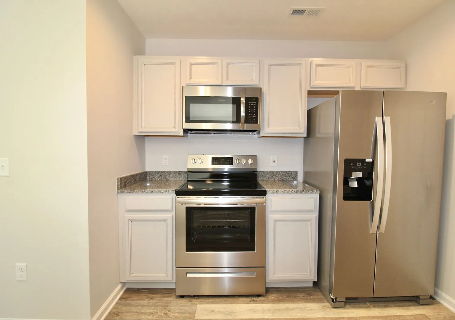 Spacious 3 BR Townhome | Newer Construction! — Photo 4