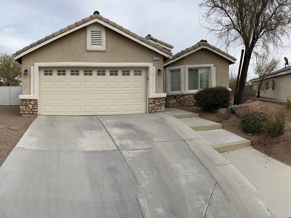 1st image of 2322 Thornwood Castle Dr