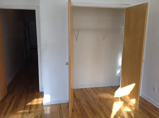 Rented by Premier Metro Realty Corp | media 7