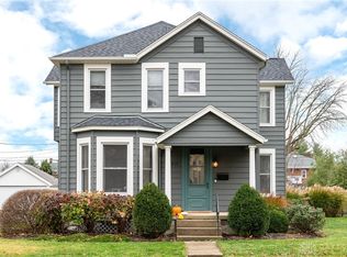 218 S 3rd St, Tipp City, OH 45371