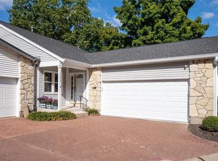 16455 Cobbleskille Dr, Chesterfield, MO