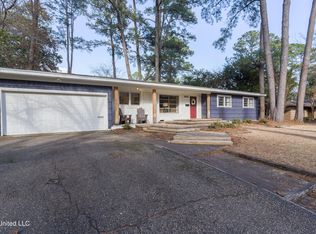 1932 Cherokee Dr, Jackson, MS 39211