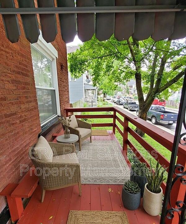 1st image of 80 Warren Ave