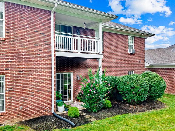 2nd image of 9606 Preston Spring Dr Unit 104