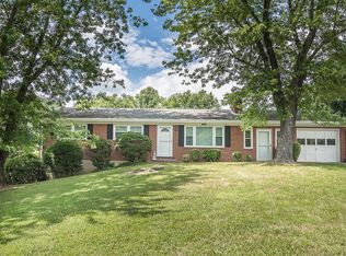 396 Dawnridge Ln, Troutville, VA 24175