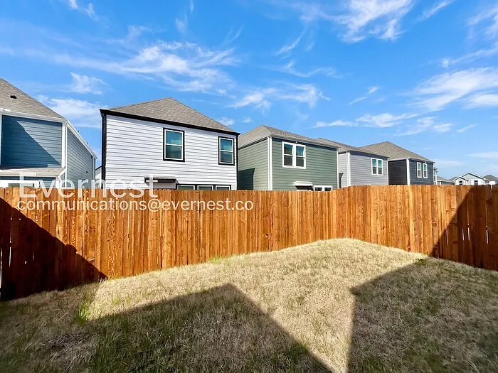 7012 Cottonseed Dr — Photo 25