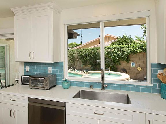 5th image of 78280 Springtime Way