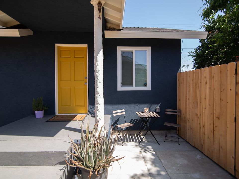 1st image of 3852 La Salle Ave