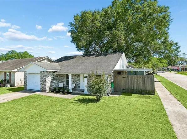 5161 Eden Roc Dr, Marrero, LA 70072