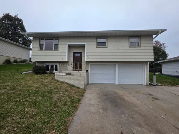 2302 Fairview Dr, Norfolk, NE 68701