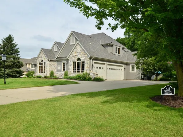 N34W33394 Hickory LANE, Nashotah, WI 53058