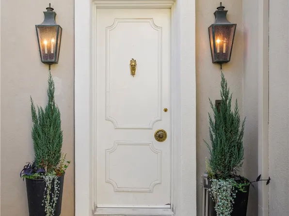 647 S Orange Grove Blvd, Pasadena, CA 91105