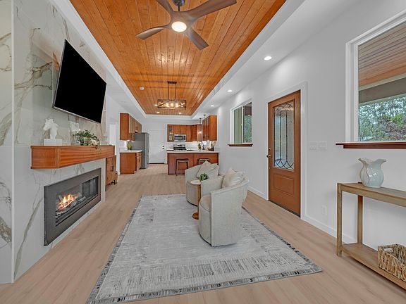 4th image of 11-3148 Pa Alii St