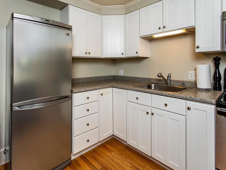 10 Holbrook St #11 — Photo 31