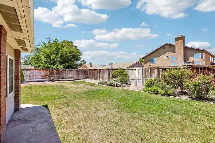 44249 Brandon Thomas Way — Photo 2