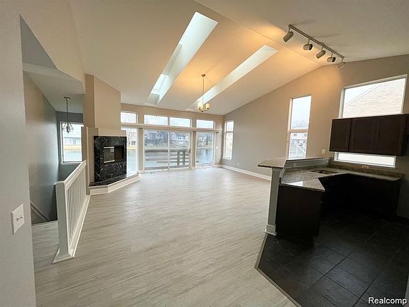 5th image of 7080 Amanda Dr #95