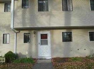 2 Heather Ln, Bridgewater, MA 02324